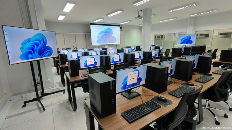 Logistic-LAB